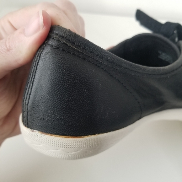 Frye Black Leather Mindy Low Lace Sneakers Size 7 - Picture 12 of 13